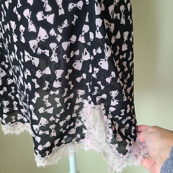 Fantasies Morgan Taylor Slip Dress Chemise Small Pink Bow Print Lace Nightie - Picture 6 of 9